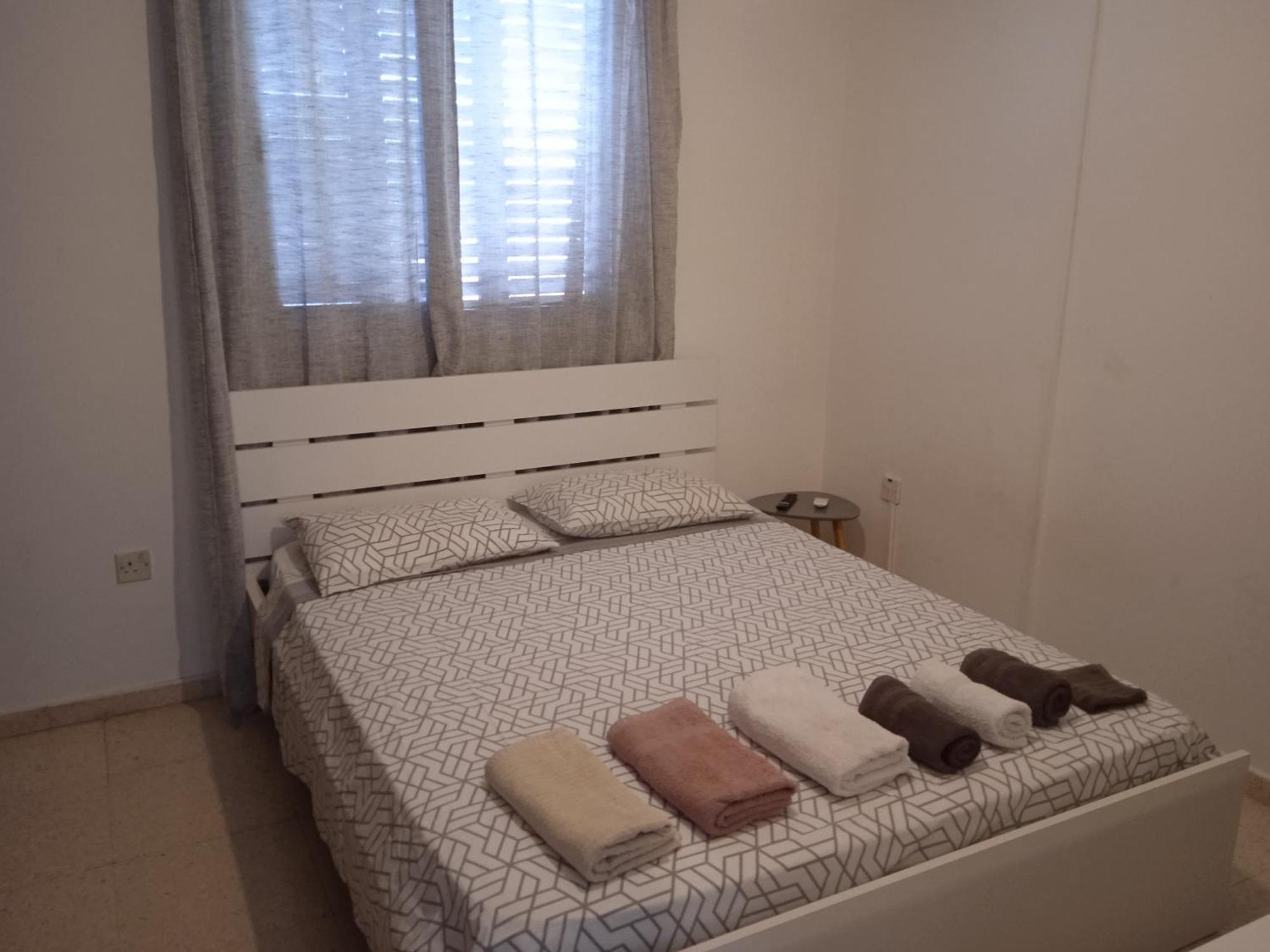 Larnaca, Pervolia 1 bedroom seaside apartment Bagian luar foto